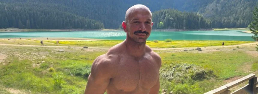 sama hoole personal trainer wrexham